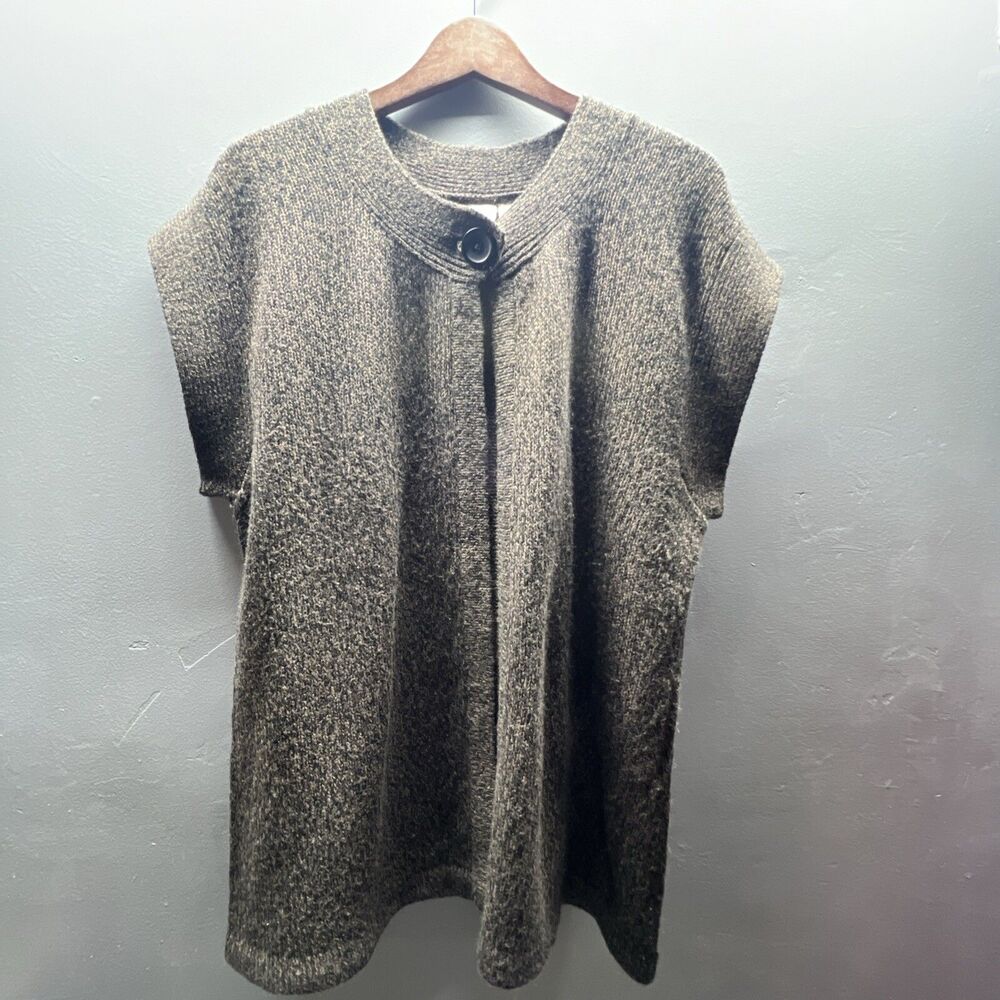 Bobbie Brooks Sweater Women's Size 2X Button close short sleeve